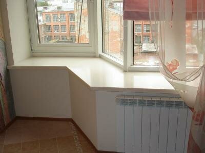 Как утеплить подоконник, лоджию и входную дверь?